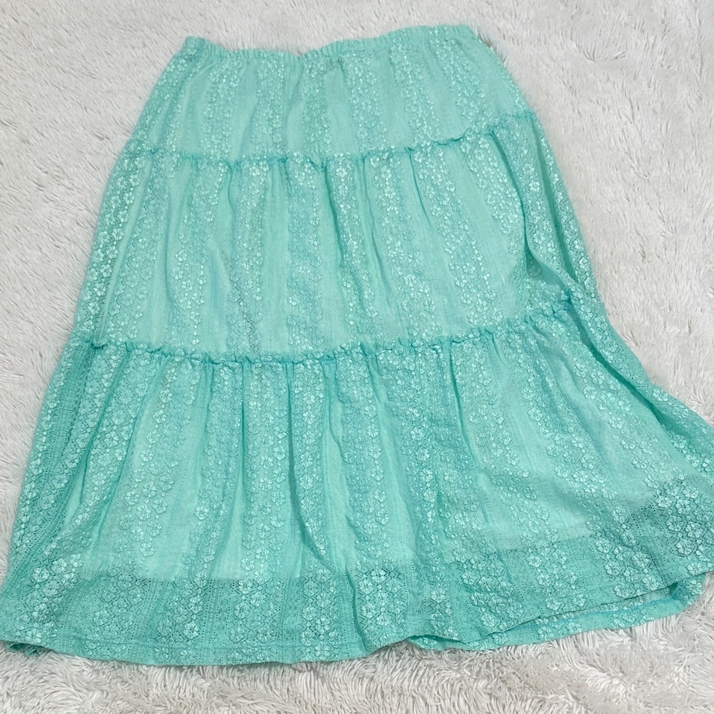 🪉 Crown of Hearts Lace Maxi Skirt